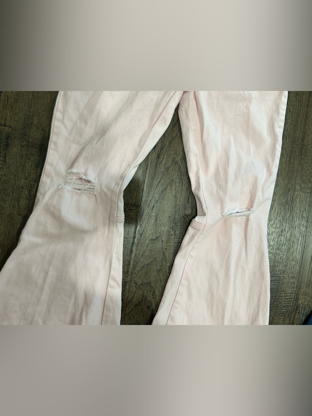 Light Pink Flared Jeans SHEIN - Picture 6 of 7